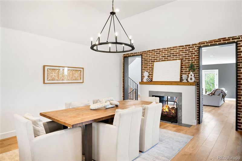 985 S Steele St, Denver, CO 80209