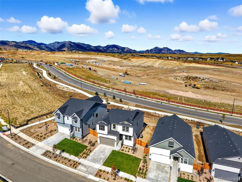 16937 W 92nd Dr, Arvada, CO 80007