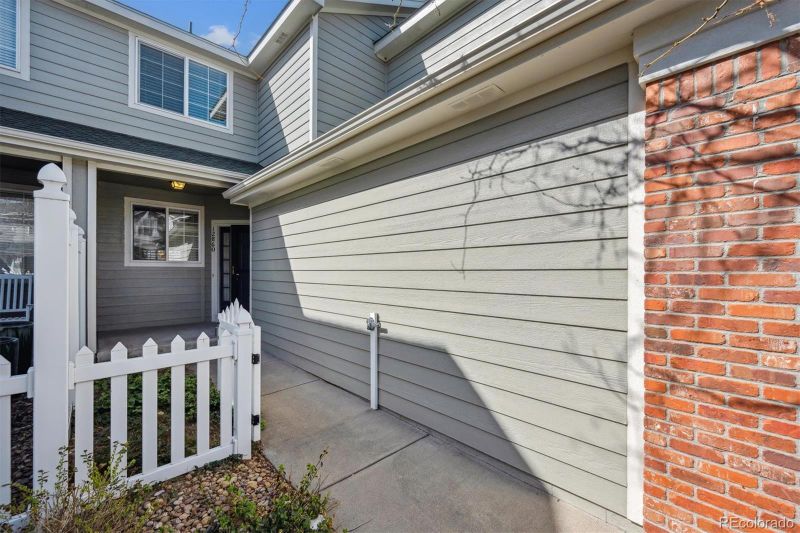 12860 E Dickensen Pl, Aurora, CO 80014