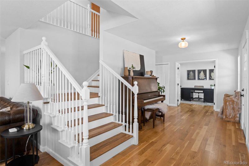 30484 Chisholm Trl, Elizabeth, CO 80107