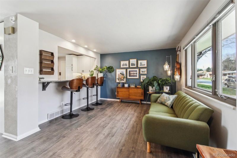 8898 W Harvard Pl, Lakewood, CO 80227