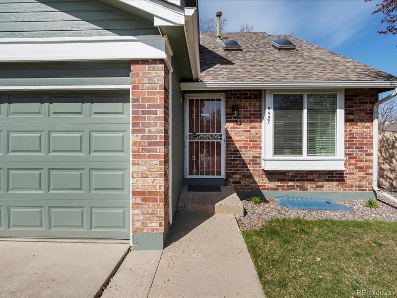 5557 S Simms Way, Littleton, CO 80127