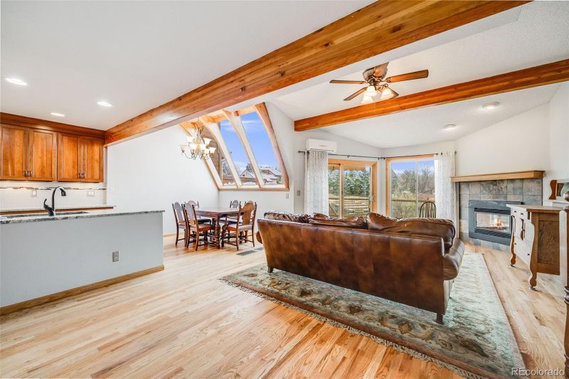 163 Ward Ct, Lakewood, CO 80228