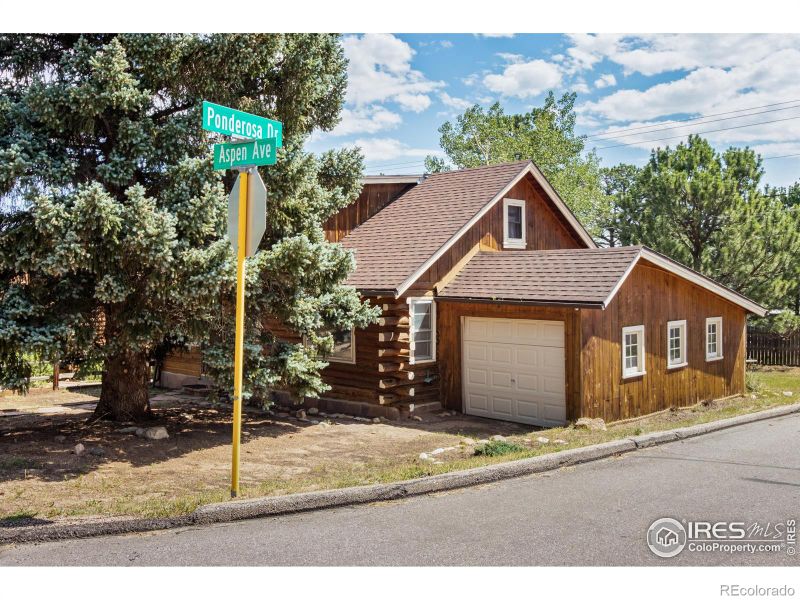 604 Aspen Ave, Estes Park, CO 80517