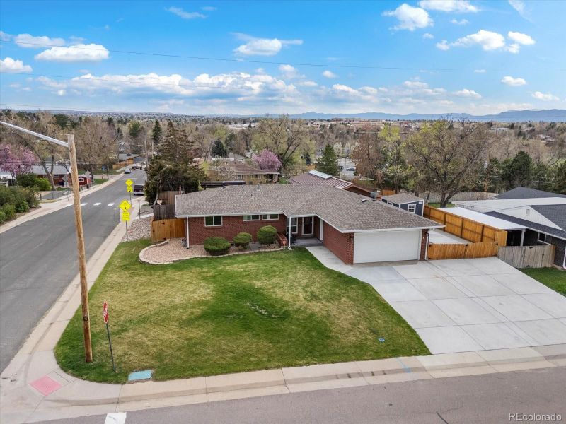 2698 E Cresthill Ave, Centennial, CO 80121