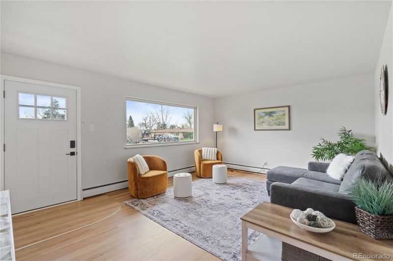 865 S Everett St, Lakewood, CO 80226