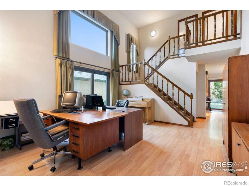 337 Eagle Ct, Longmont, CO 80504