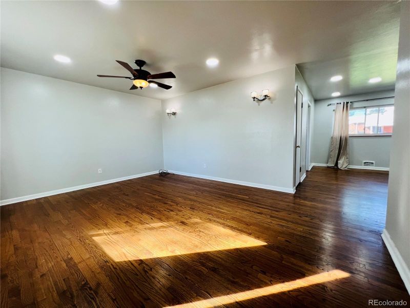 2027 S Newton St, Denver, CO 80219