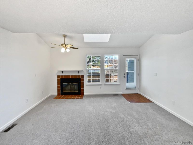 6852 S Dover Way, Littleton, CO 80128