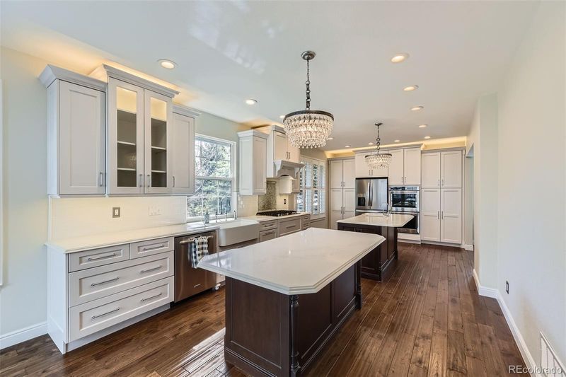 286 Warwick Pl, Castle Pines, CO 80108