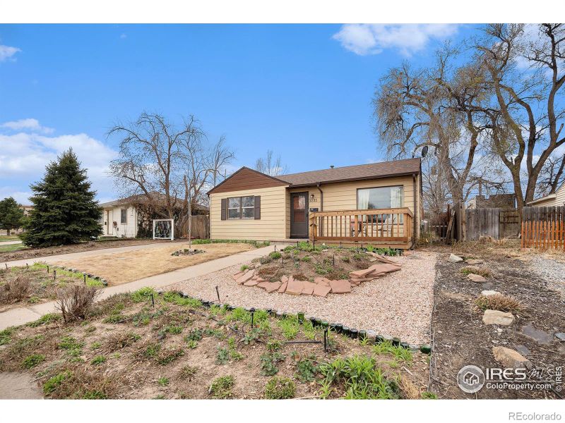 2535 10th Ave Ct, Greeley, CO 80631