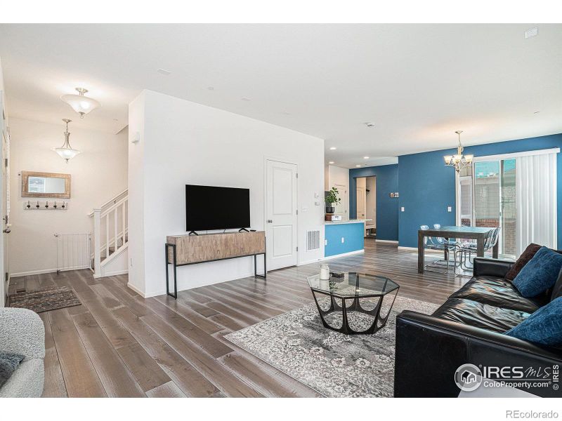 350 Zeppelin Way, Fort Collins, CO 80524