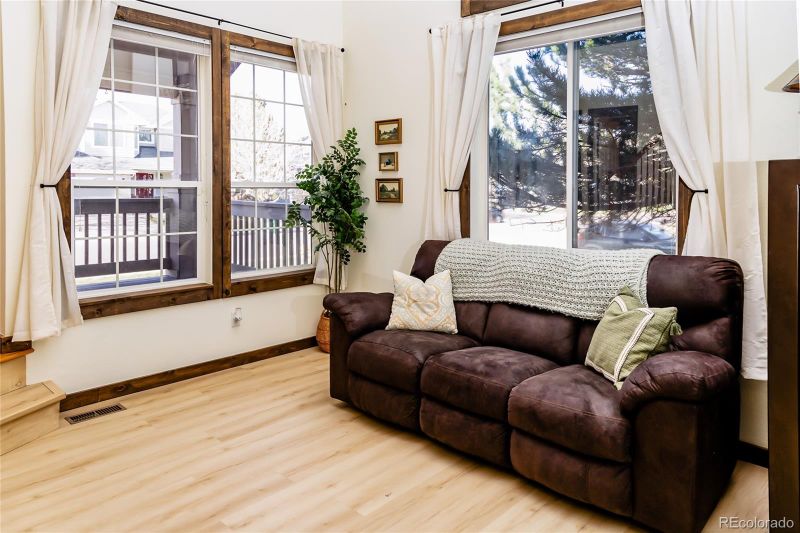 17020 W 64th Dr, Arvada, CO 80007