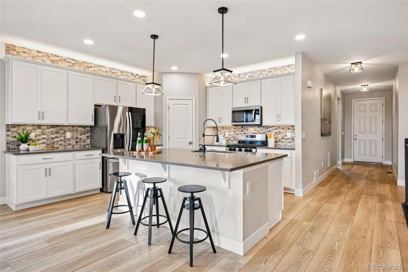 3481 Bluestem St, Dacono, CO 80514