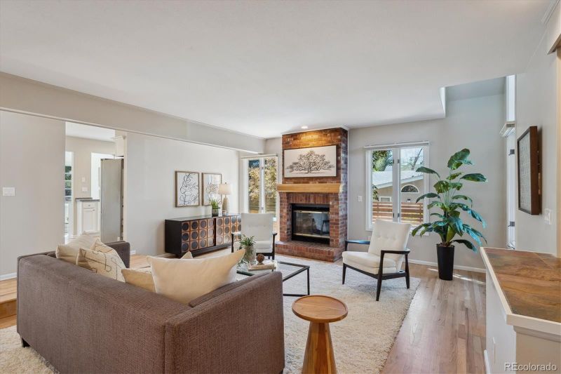 2504 S Garfield St, Denver, CO 80210