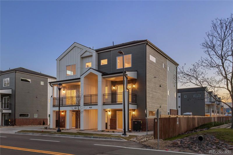 4529 Tabor St, Wheat Ridge, CO 80033