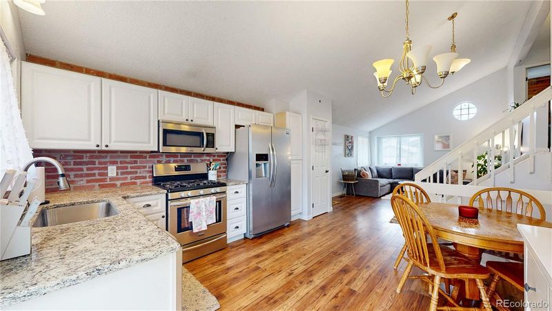 464 Chiswick Cir, Highlands Ranch, CO 80126
