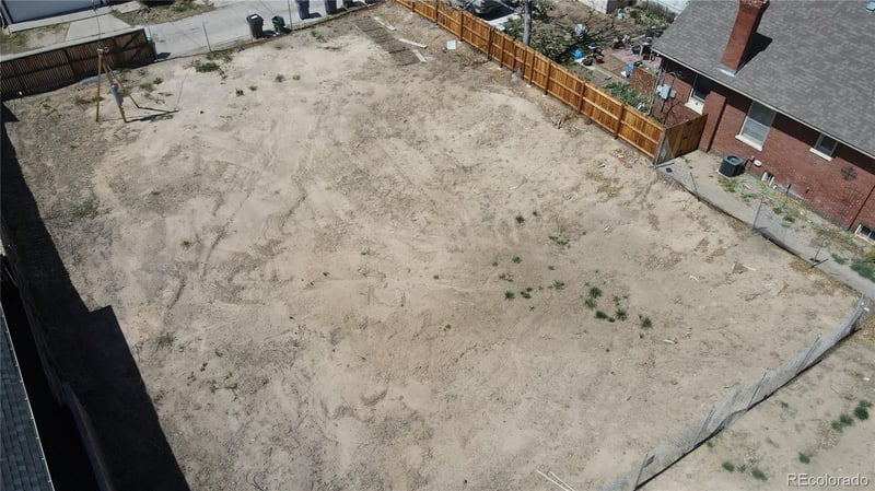 3227 N Vine St, Denver, CO 80205