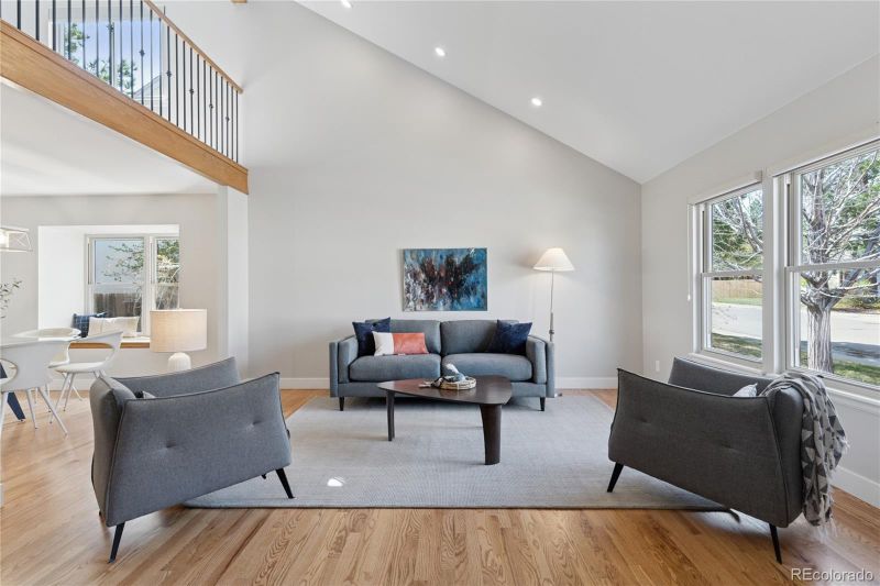 7470 S Steele Cir, Centennial, CO 80122