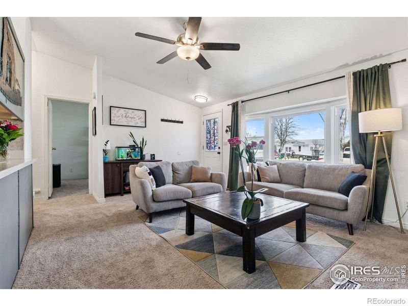 1002 Stage Dr, Fort Lupton, CO 80621