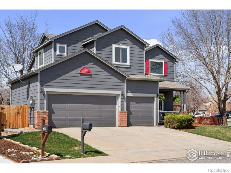 701 Nelson Park Cir, Longmont, CO 80503