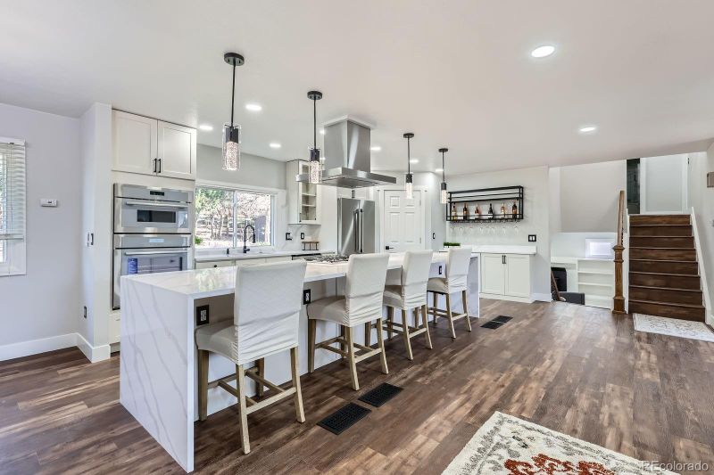 10587 W Chautauga Mountain, Littleton, CO 80127