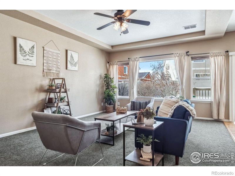 5036 Ridgewood Dr, Johnstown, CO 80534