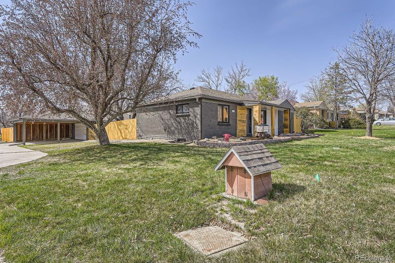 6105 Lamar St, Arvada, CO 80003