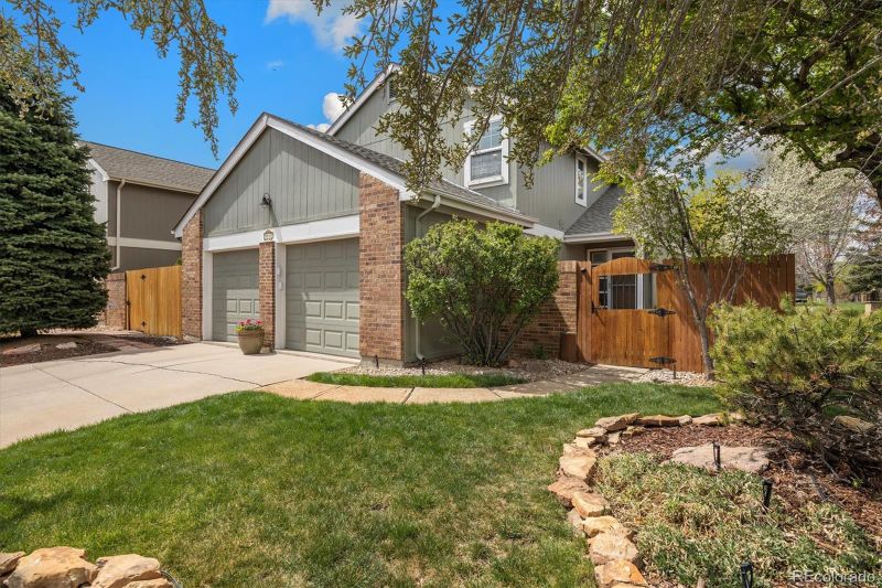 9241 W 87th Pl, Arvada, CO 80005