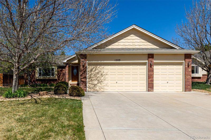 1509 La Jara St, Loveland, CO 80538