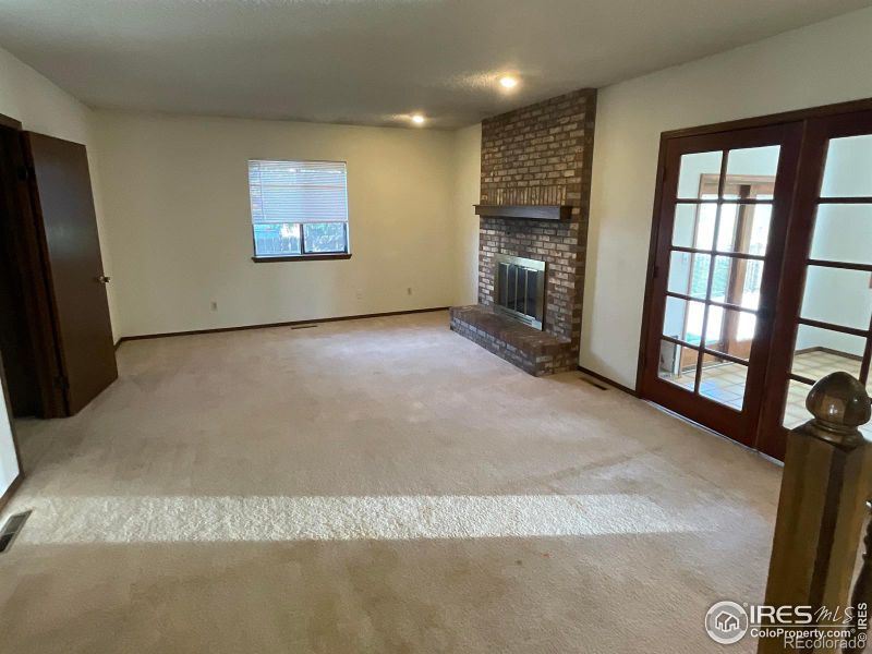 1525 Peterson Pl, Longmont, CO 80501