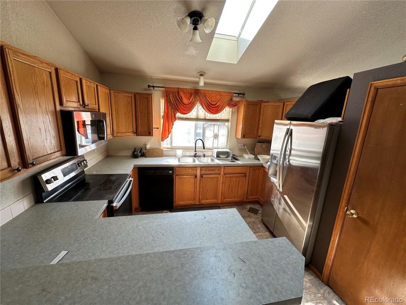 644 S Tamera Ave, Milliken, CO 80543