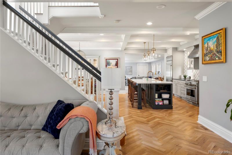 1265 Saint Paul St, Denver, CO 80206