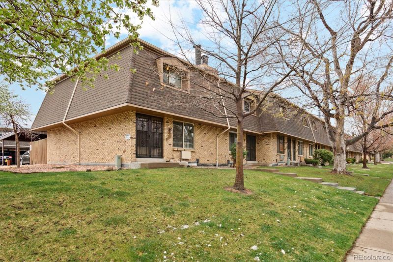 11228 W 18th Ave, Lakewood, CO 80215
