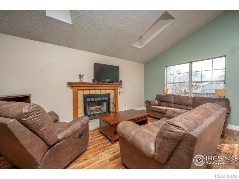 373 Fir Ln, Broomfield, CO 80020