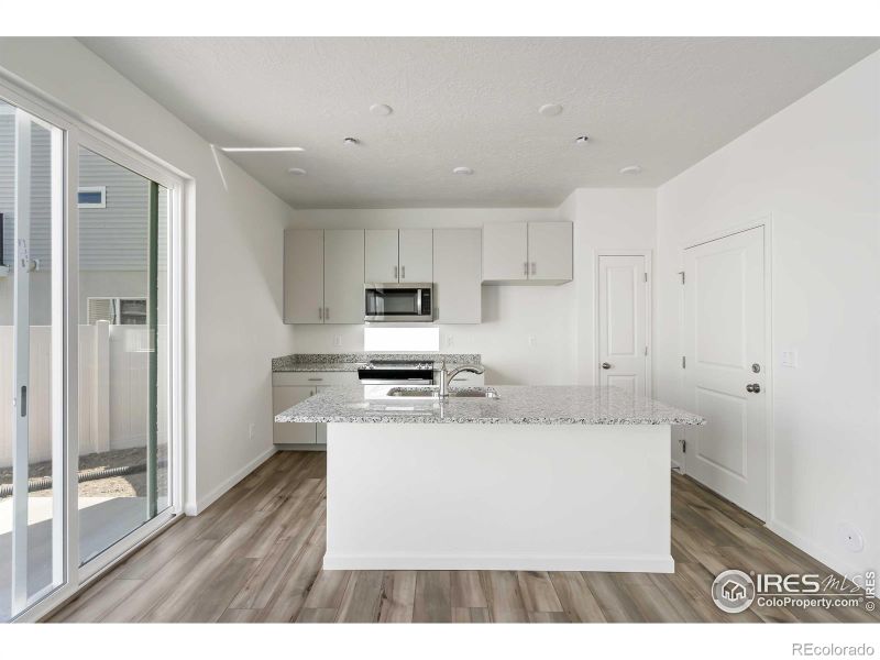 3408 Streamwood Dr, Johnstown, CO 80534