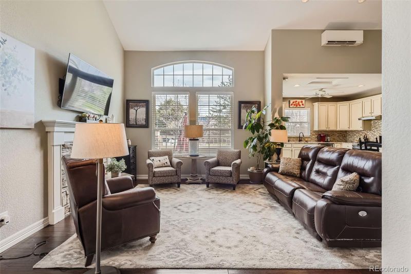 8867 Edinburgh Cir, Highlands Ranch, CO 80129