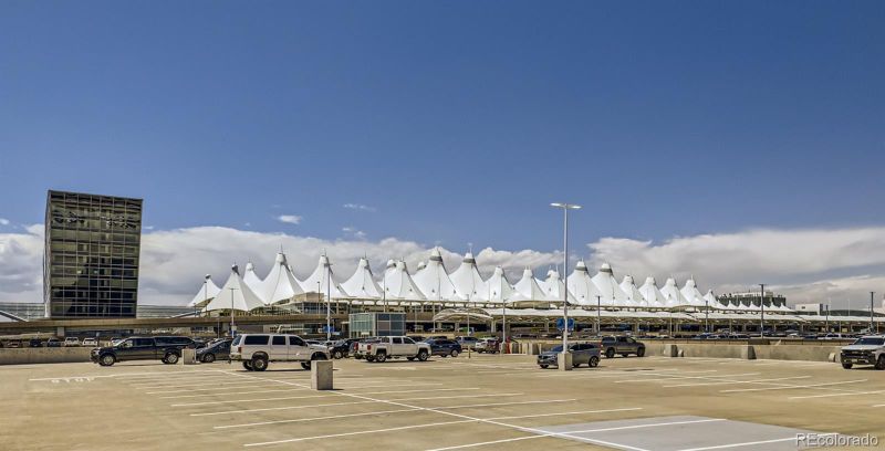 3929 N Shawnee St, Aurora, CO 80019
