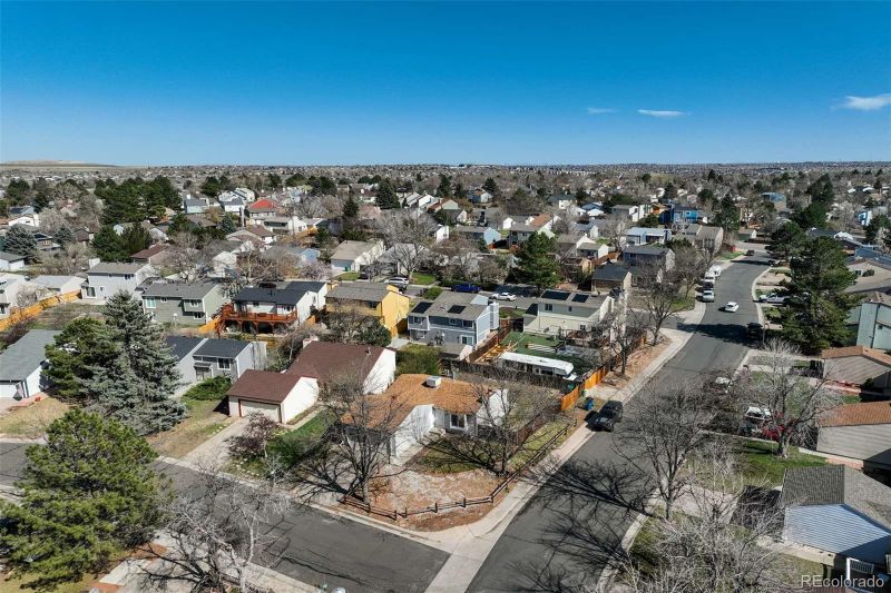 19000 E Mansfield Dr, Aurora, CO 80013