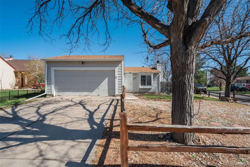 19000 E Mansfield Dr, Aurora, CO 80013