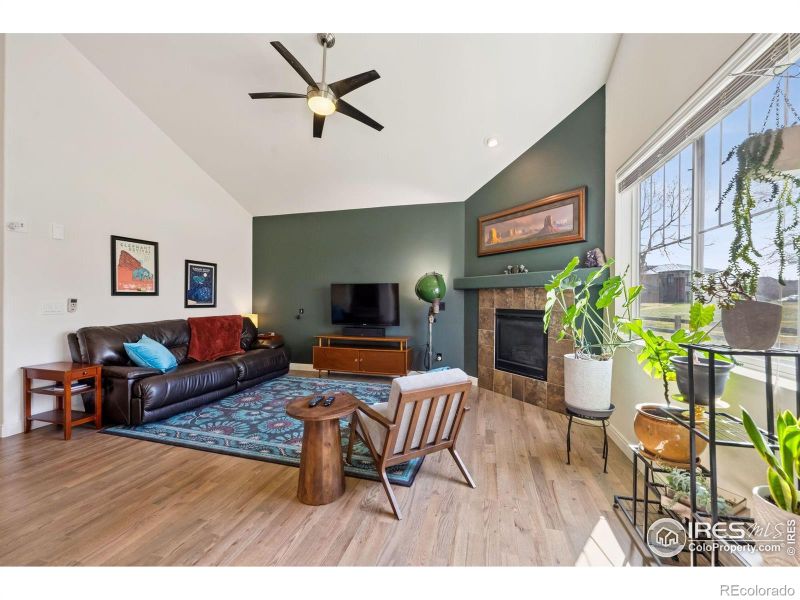 1865 Trevor Cir, Longmont, CO 80501