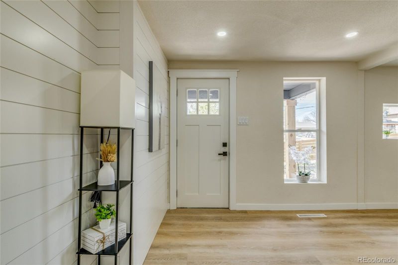 615 N Hancock Ave, Colorado Springs, CO 80903