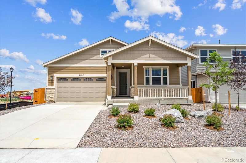 25253 E Warren Pl, Aurora, CO 80018
