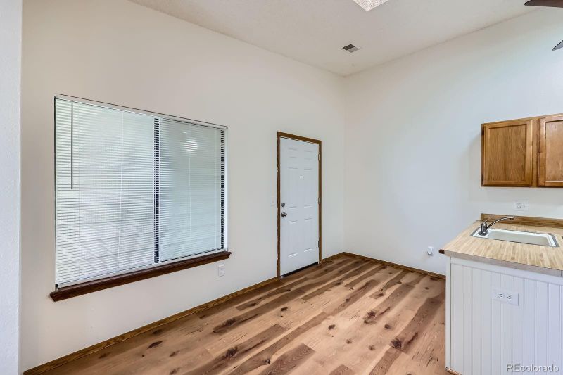 932 S Dearborn St #17, Aurora, CO 80012