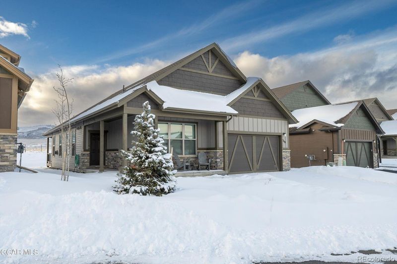 340 Elk Track Cir, Granby, CO 80446
