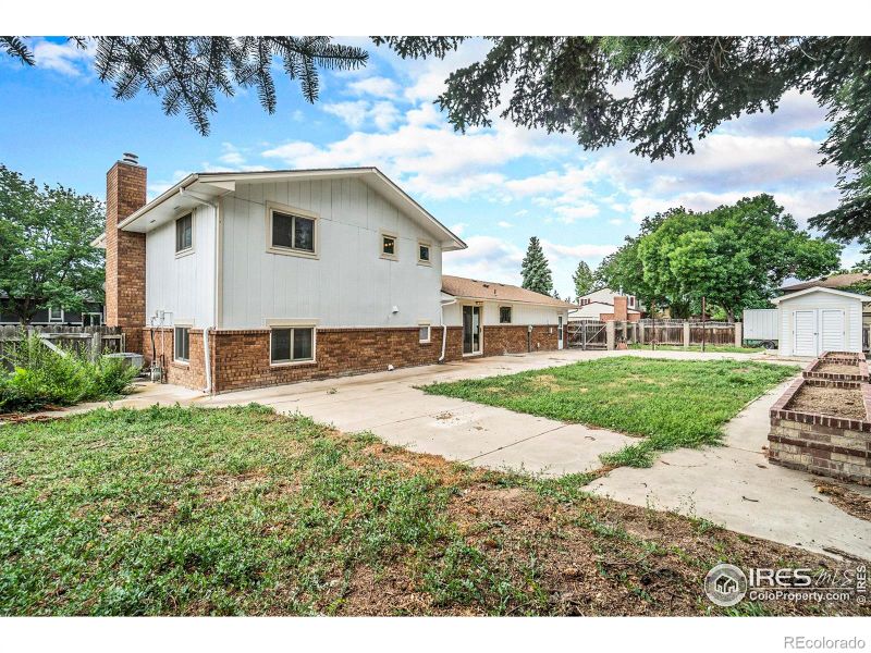833 E 23rd St, Loveland, CO 80538