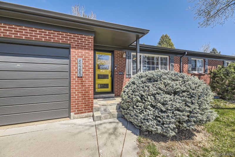 5485 E Bails Dr, Denver, CO 80222