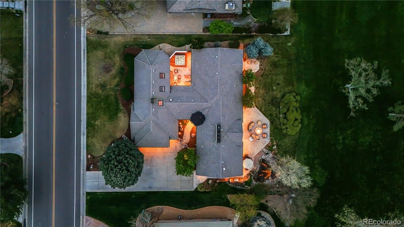 18 Club Ln, Littleton, CO 80123