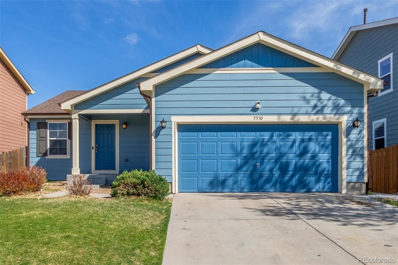 5530 Lewiston Ct, Denver, CO 80239