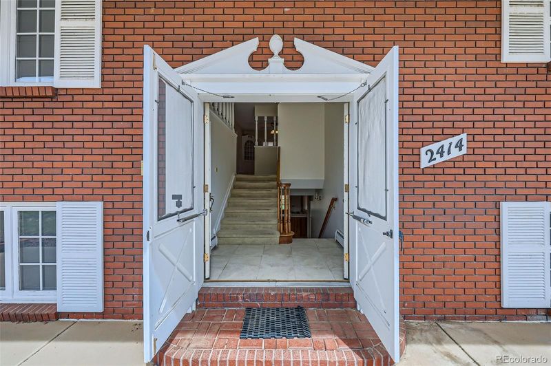 2414 Parkview Blvd, Colorado Springs, CO 80906